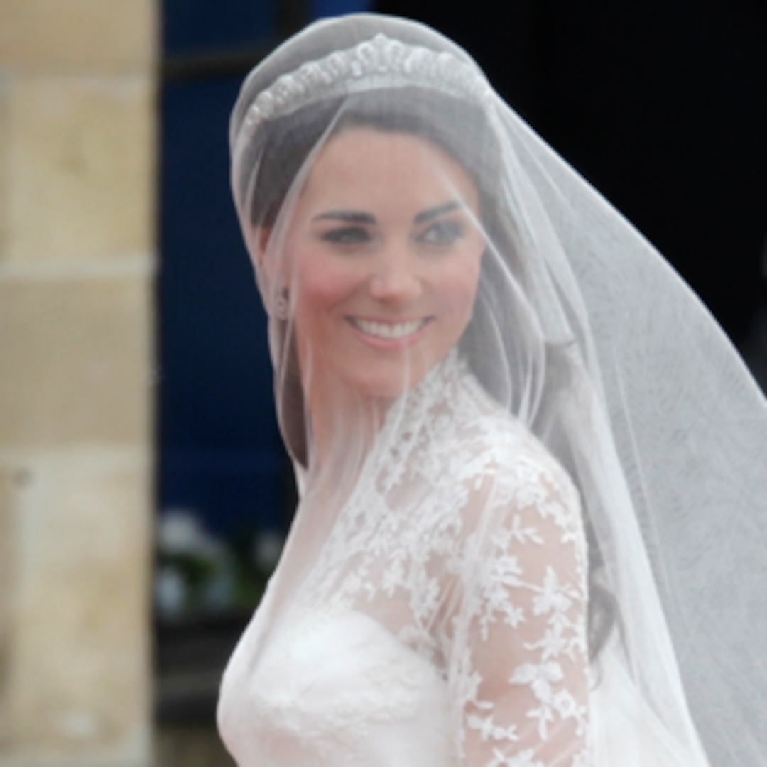 Elegant White Mermaid Wedding Dresses 2018 Prince Harry Meghan